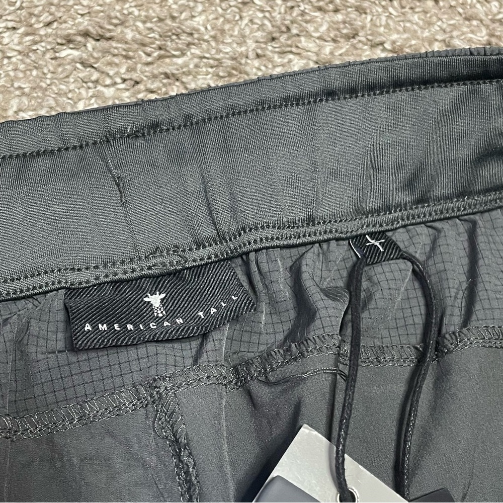 NWT Men’s American Tall Featherweight Perforated Joggers Size L Tall 35” Inseam - Picture 4 of 6